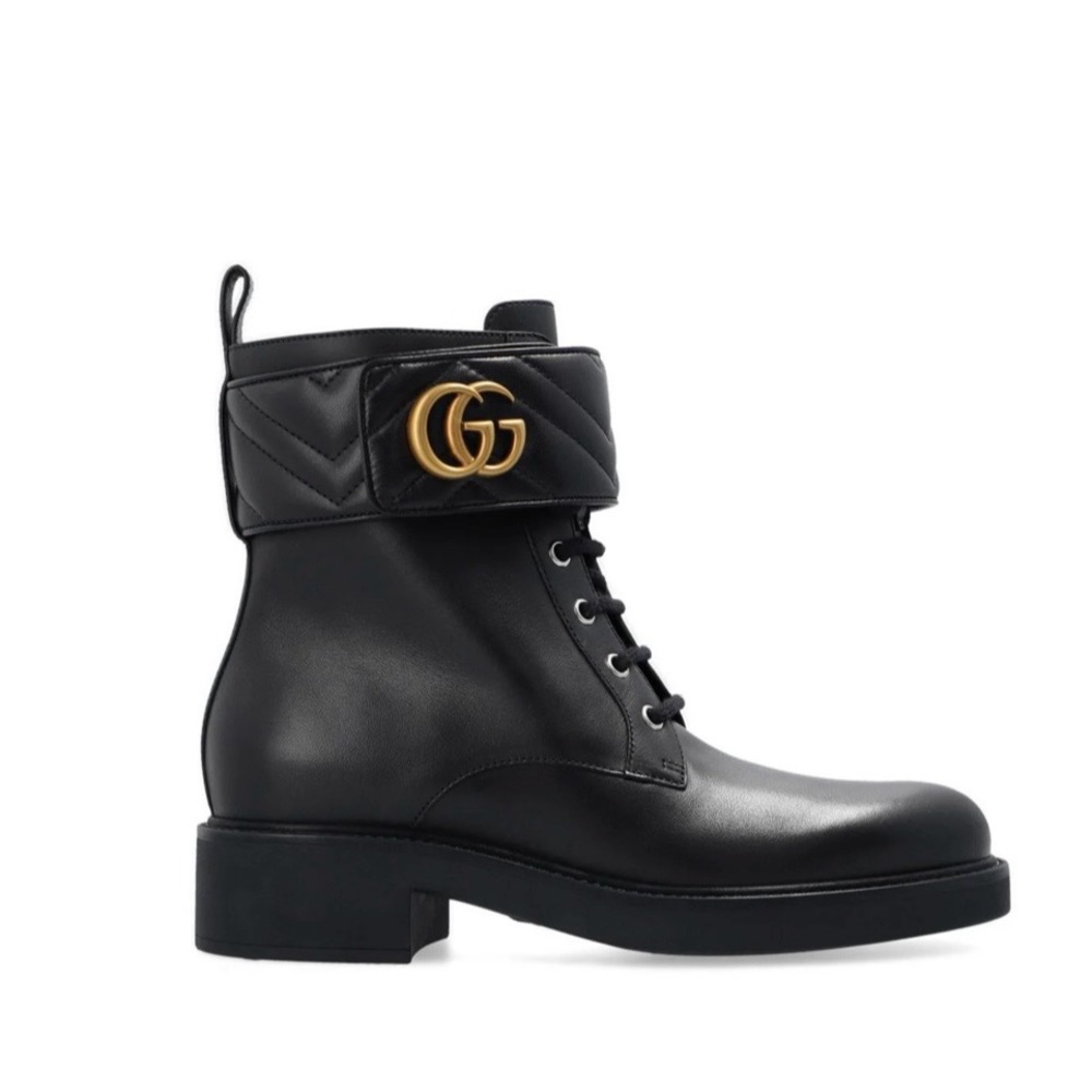 Authentic Gucci Black Leather Logo Plaque Combat Boots. 39 1/2.